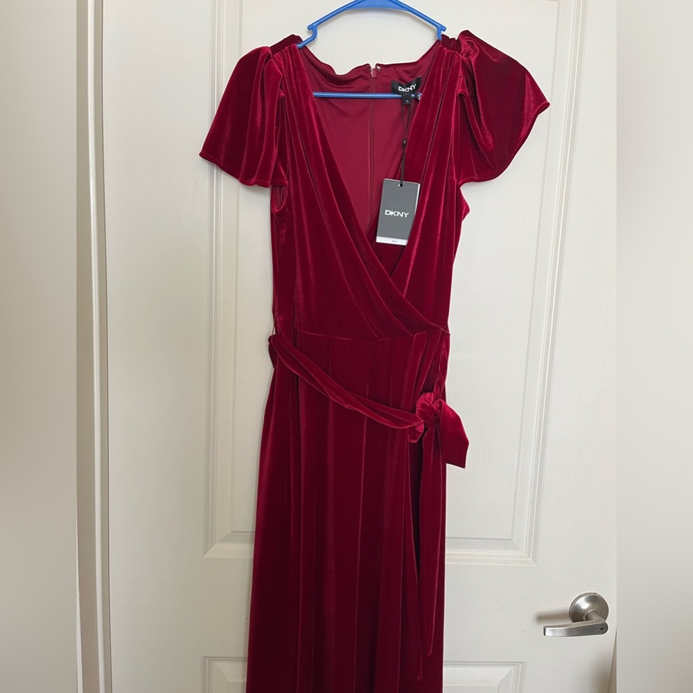 DKNY women’s size 6 dress